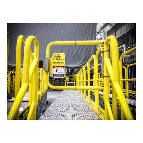 YellowGate Adjustable Safety Swing Gate, 610mm – 940mm - 11792-R2